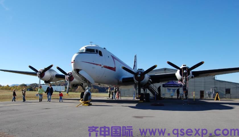 宁波到意大利米兰服装服饰空运双清包税到门